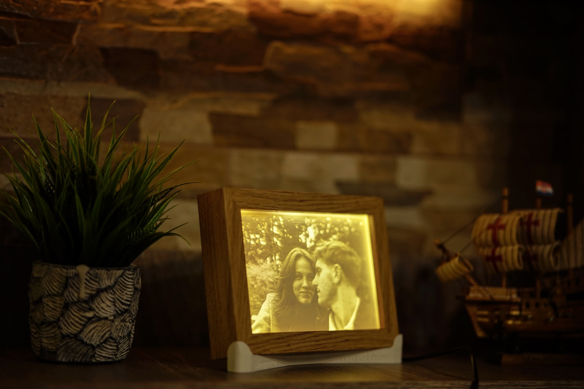 O fotografie personală într-un Illumi luminat cald